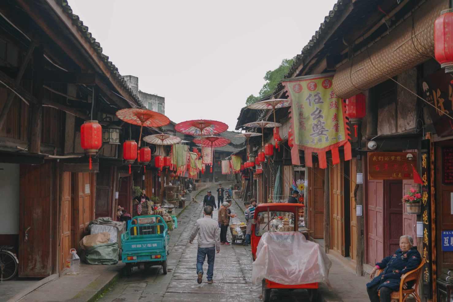 东北这座尼姑庵，前去烧香不收钱，一天只吃一顿饭，每年要去化缘
